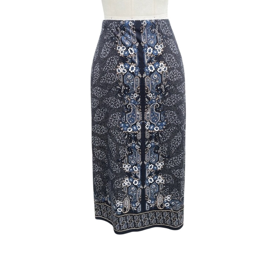 Max Studio Black and Navy Floral Paisley Pencil Skirt